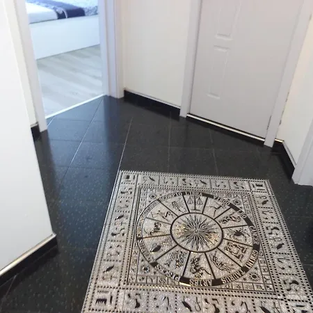 Apartment Alyosha Burgas